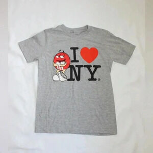 M&Ms World Candy Red Spokescandy “I Love New York” Gray Tshirt Small Y2K Neutral